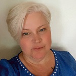 Holly Leslie, Egnyte
